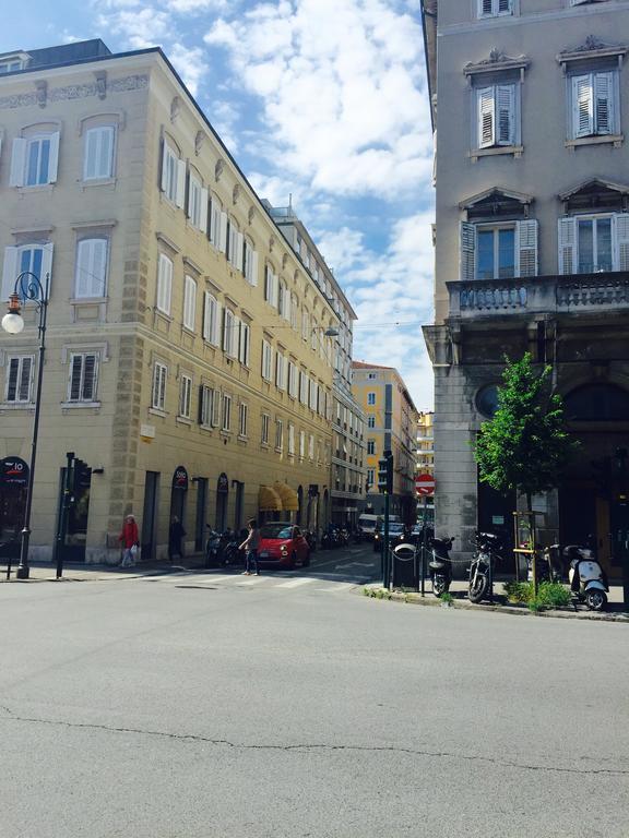 Giostra Studio Flat Triest Zewnętrze zdjęcie